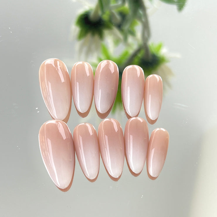 Gradients Kylie Almond 渐变梯