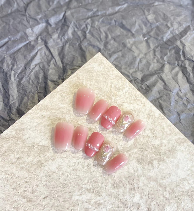 Small Tulip 小郁金香