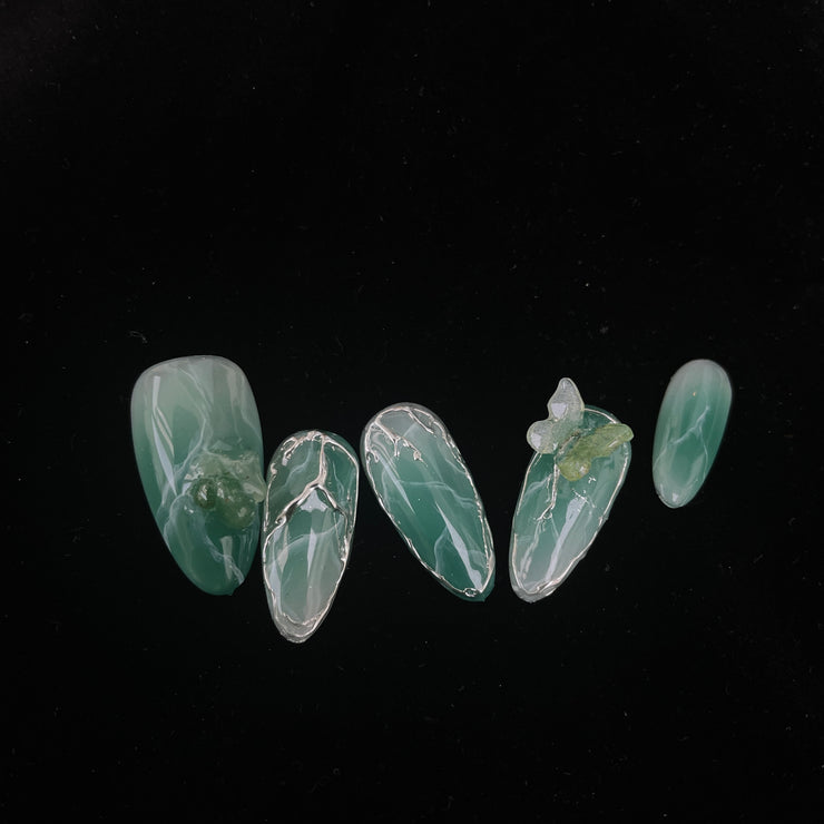 Jade Butterfly 玉蝶