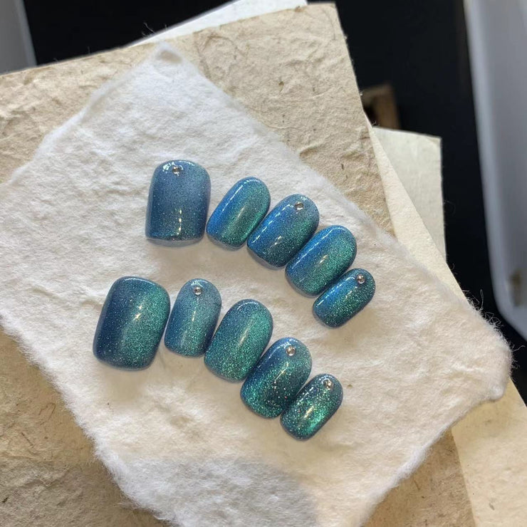 Blue Cateye 湖蓝晶石猫眼