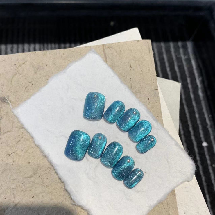 Blue Cateye 湖蓝晶石猫眼